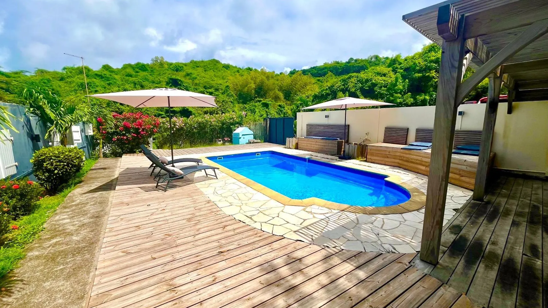 公寓 Residence Yacinthe 勒罗贝尔